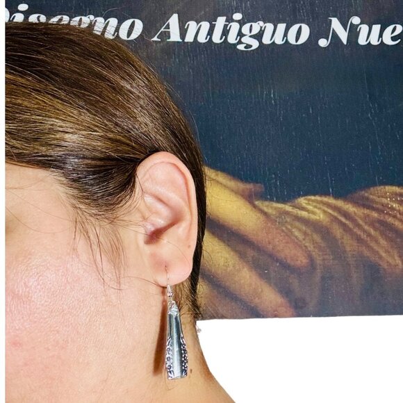 Handcrafted Spoon Earrings Wm A Rogers Deluxe Stainless Oneida 925 Silver Hooks - Picture 6 of 15